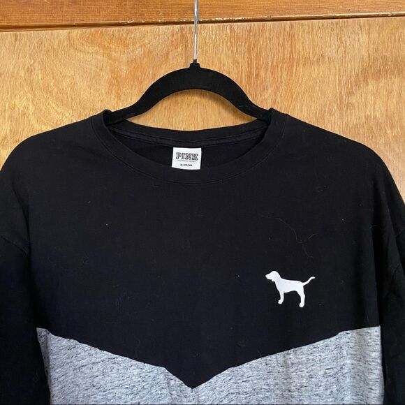 🍄 PINK Victoria’s Secret Campus Longsleeve Tee - Picture 6 of 9